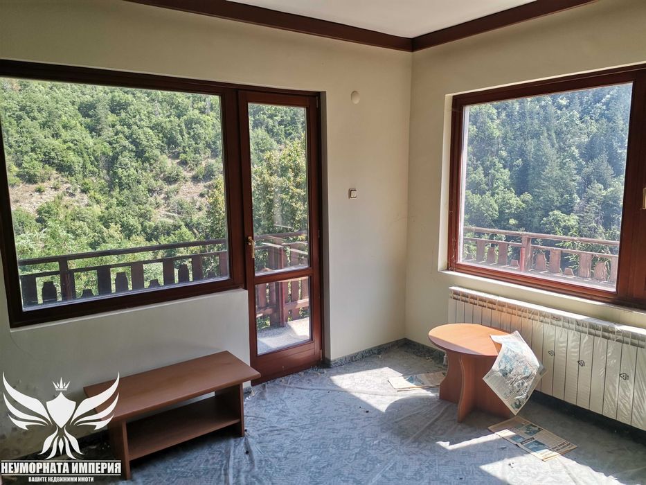 Продава се Хотел в с. Нареченски бани, Област Пловдив - 3557 кв.м за 155 €/кв.м - Снимка #14