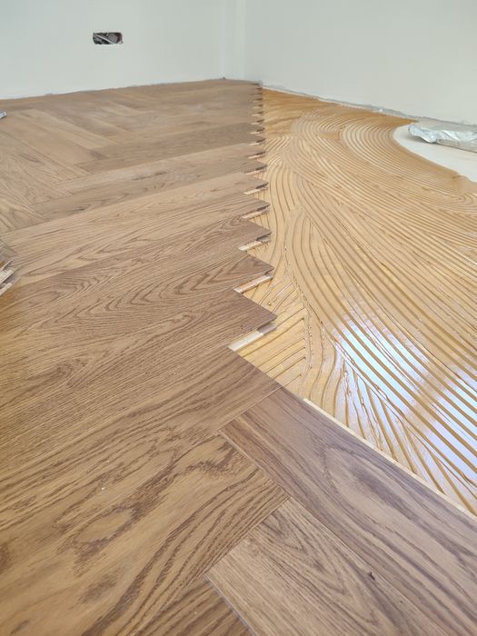 Parchetar cu experienta