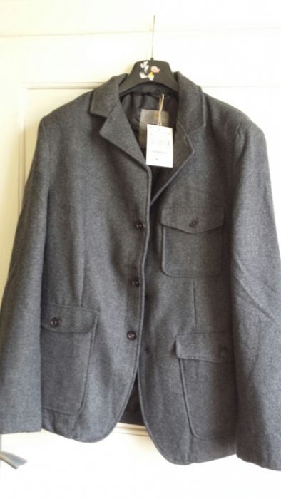 Scurta barbateasca Zara