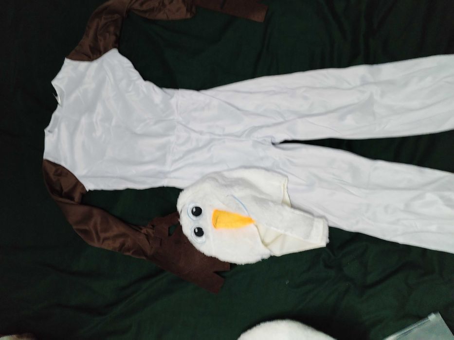 Costum Olaf, om de zapada