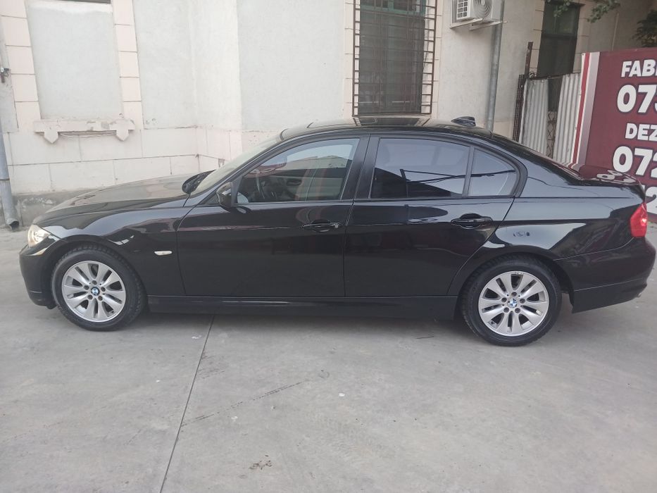 BMW 3 Series 2010 — imagine 5