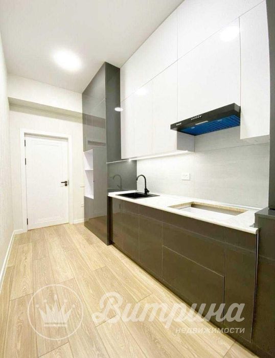 Продаётся 3-комнатная квартира ЖК Комфорт Хауз