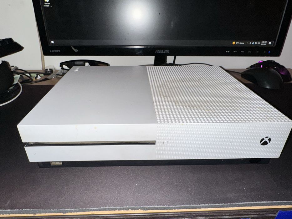 Vand Xbox One S 500GB