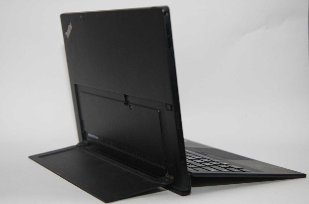 Лаптоп/Таблет Lenovo ThinkPad X1 Tablet, 8GB ,12" 2160x1440