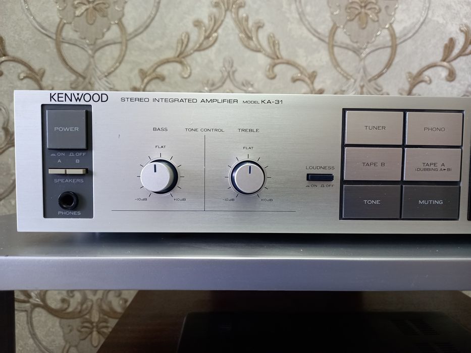 Усилитель KENWOOD amplifier model KA-31