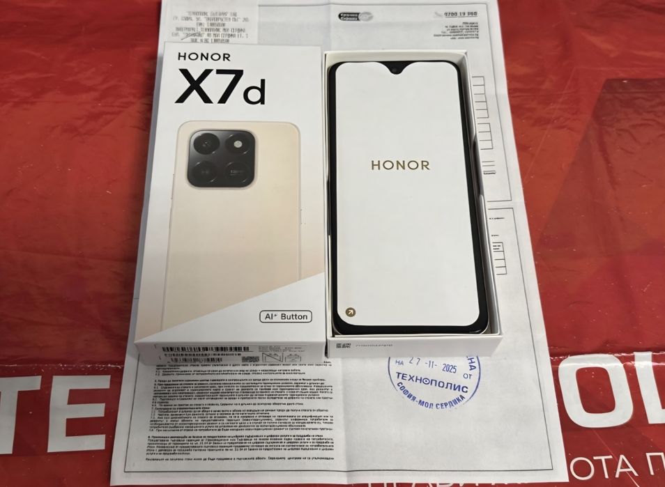 ЧИСТО НОВ 256GB Honor X7d Гаранция Технополис 2027г. Desert Gold