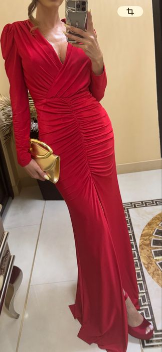Rochie eleganta pe corp