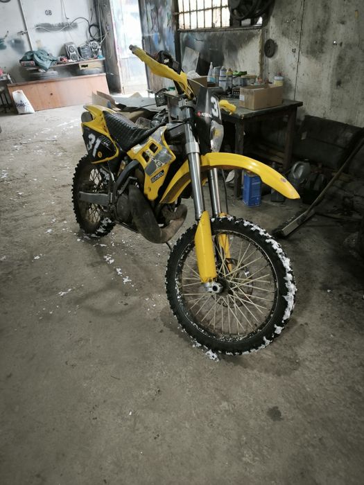 Vând GAS GAS de 200