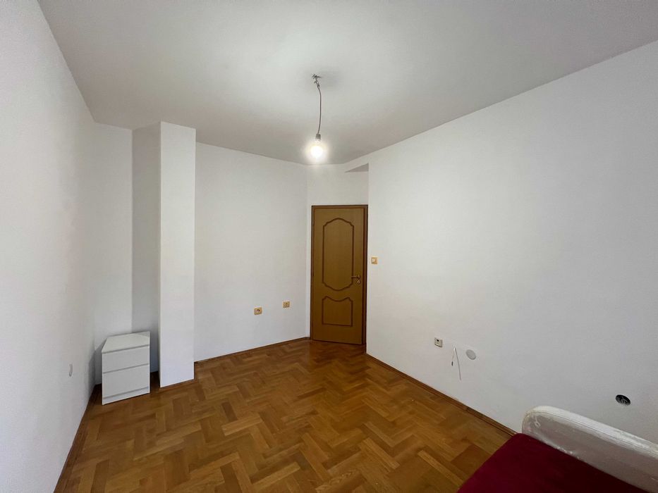 Дава се под наем Тристаен апартамент в Варна, Автогара - 80 кв.м за 174557.7 € - Снимка #5