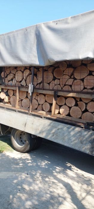 Vând lemne de foc esențe tari