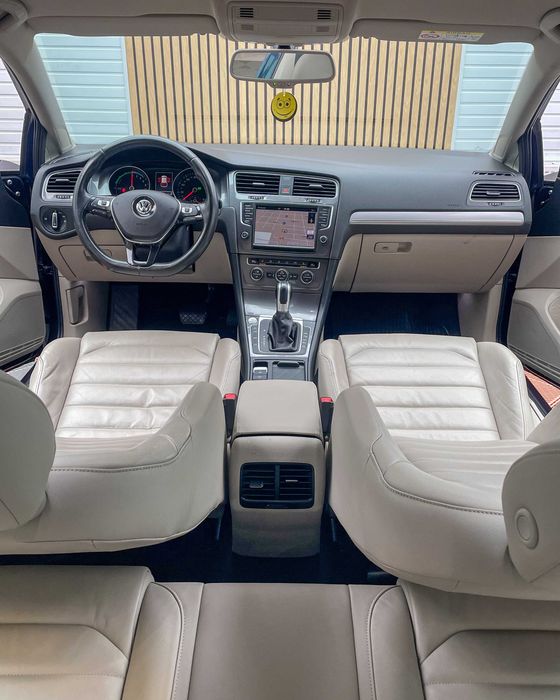 VW e-GOLF. FULL ELECTRIC, RAR + ITP Garantie 12 luni, Rate fixe