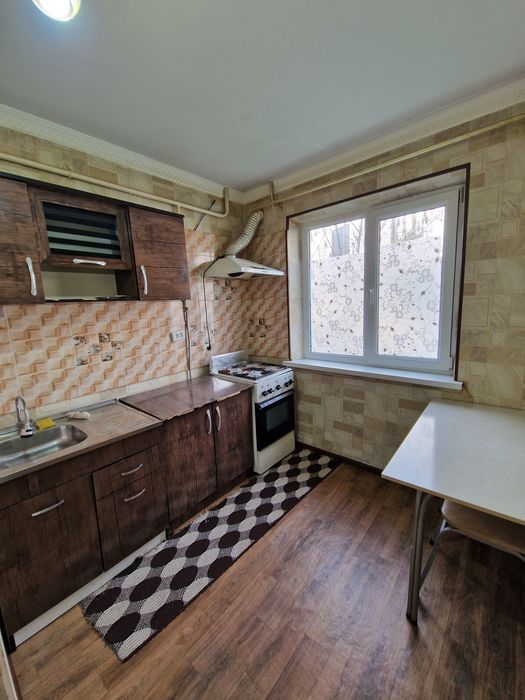 1 хонали квартира ижарага берилади! Санат-Сарой худудида