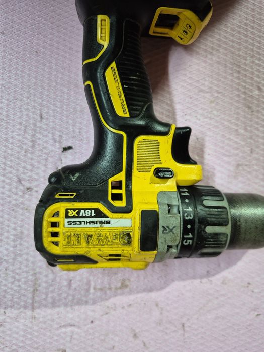 Filetanta Dewalt 18V  Bl