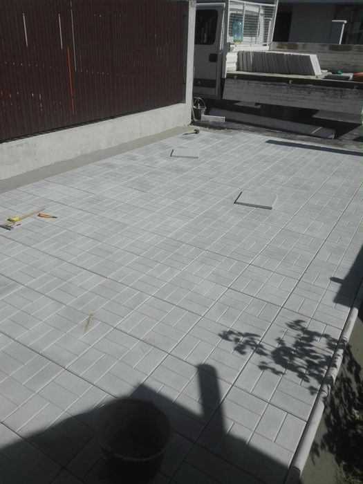 Fabricam dale de pavaj pavele - Model 40x40 Antiderapant