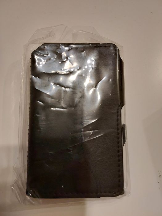 Портфейл картодържач