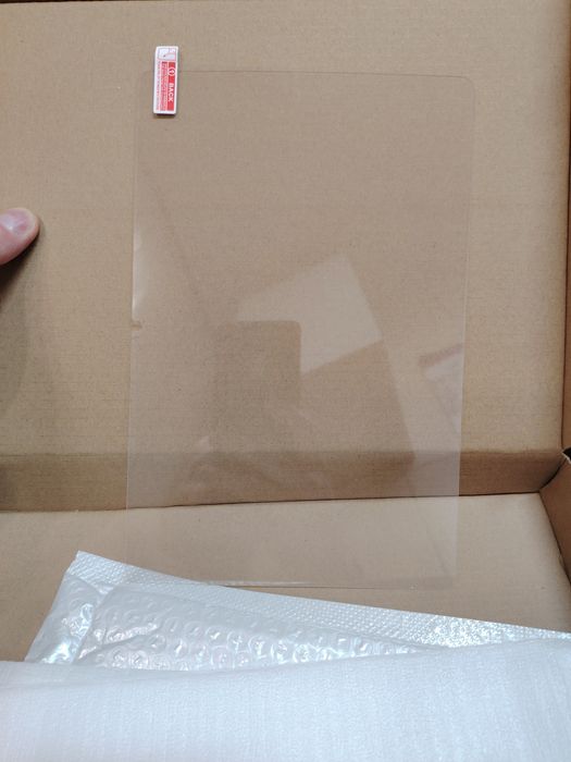 Vând folie tableta Lenovo 10,1" 2 buc.