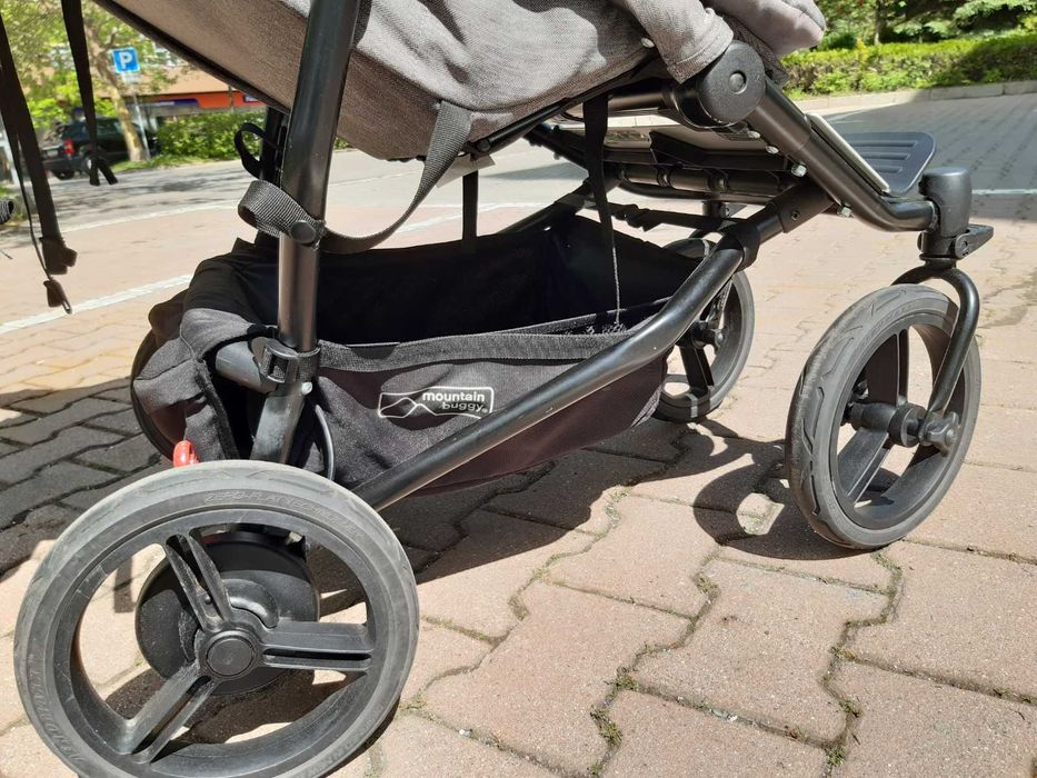 Количка за близнаци Mountain Buggy Luxury Edition +/- аксесоари