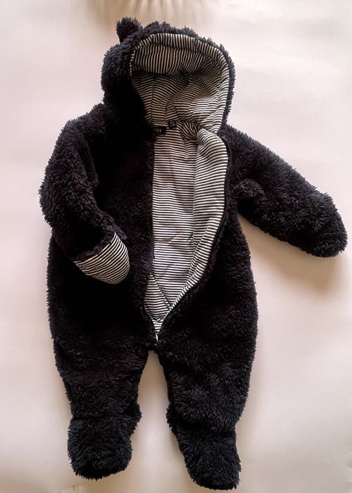 Бебешки космонавт с качулка и ръкавички