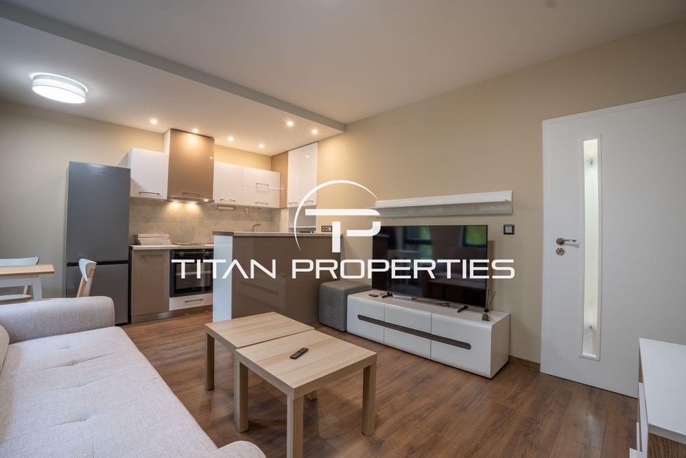 Дава се под наем Двустаен апартамент в Пловдив, Христо Смирненски - 65 кв.м за 598.23 € - Снимка #1