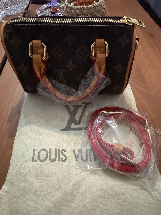 Дамска чанта Louis Vuitton