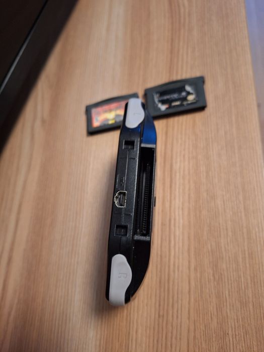 Game Boy Advance с IPS екран