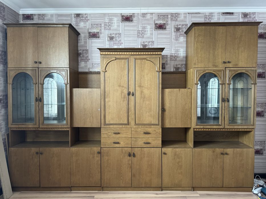 Стенка шкаф для гостиной