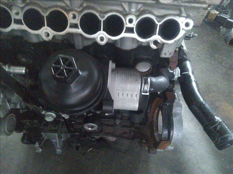 carcasa filtru ulei 1.7d kia sportage an fabr. 2018