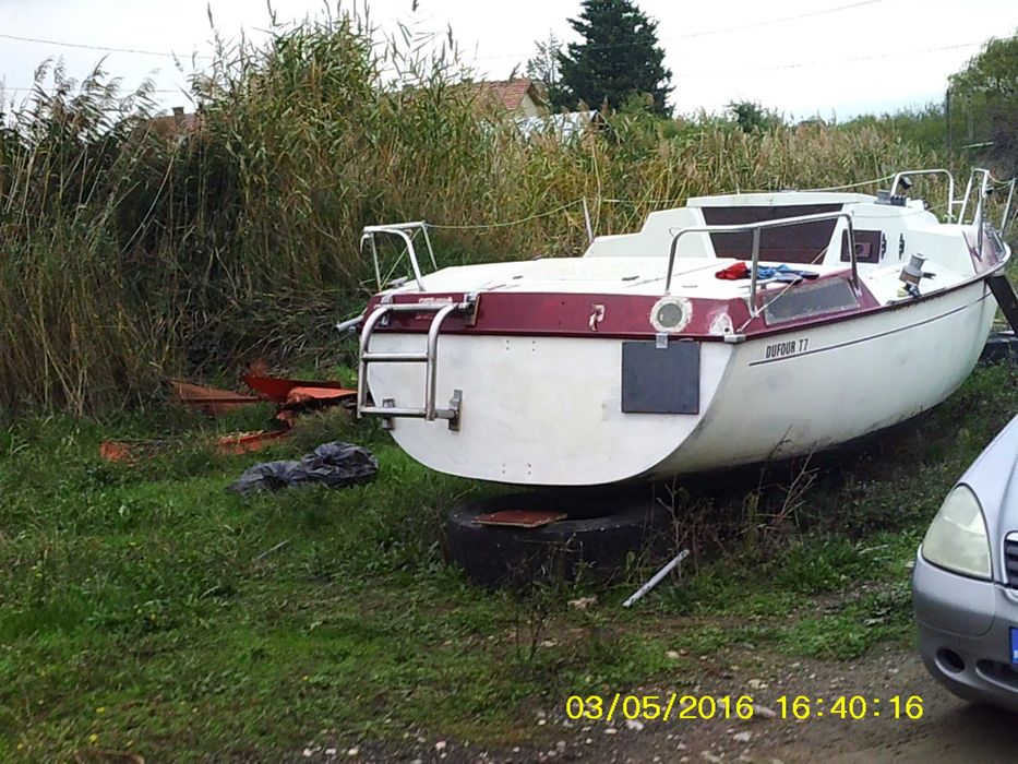 Продавам Моторна яхта DUFOUR T7