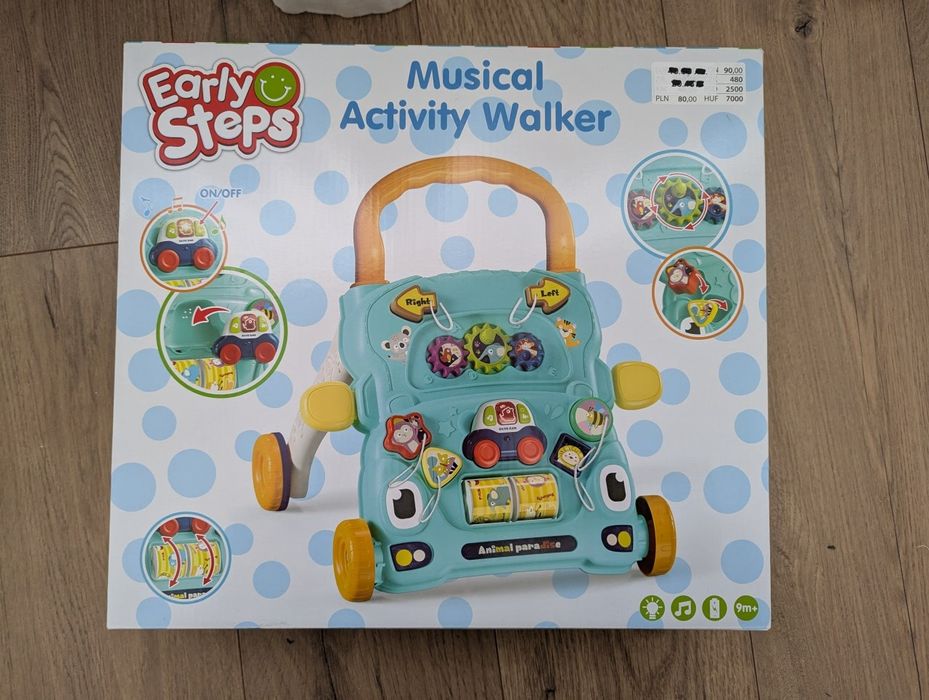Музикална проходилка / уокър с активности, нова