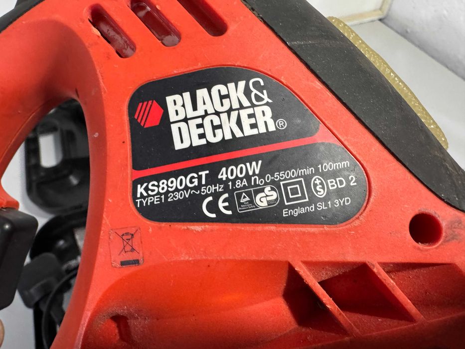 Саблен трион - Black & Decker 400W