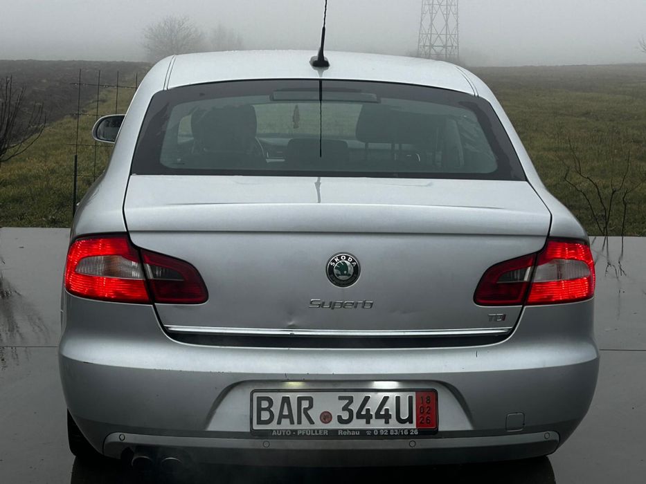 Skoda Superb 2.0d Automat