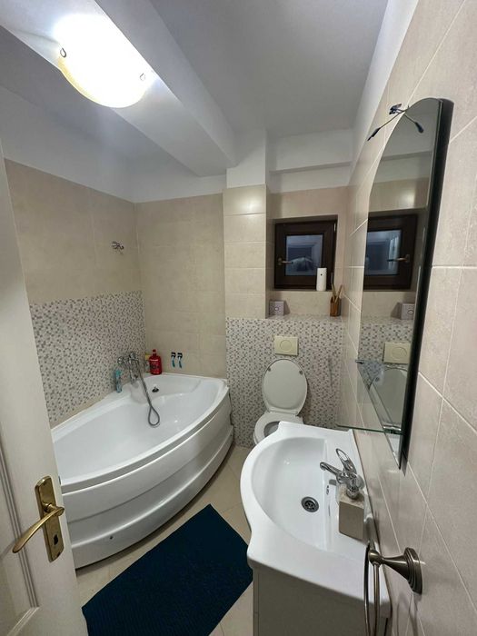 Inchiriere apartament 2 camere - Mall Moldova