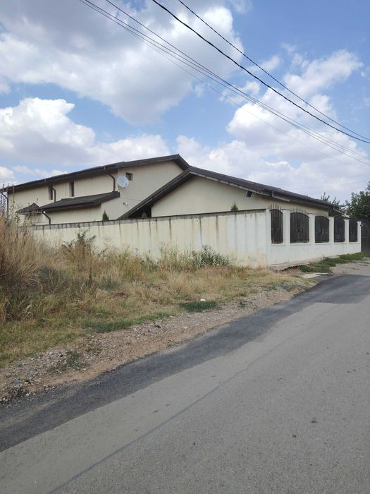 vanzare teren branesti