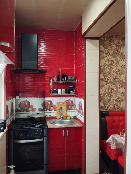 4 honali dom sotiladi