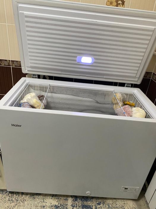 Продам морозильную камеру