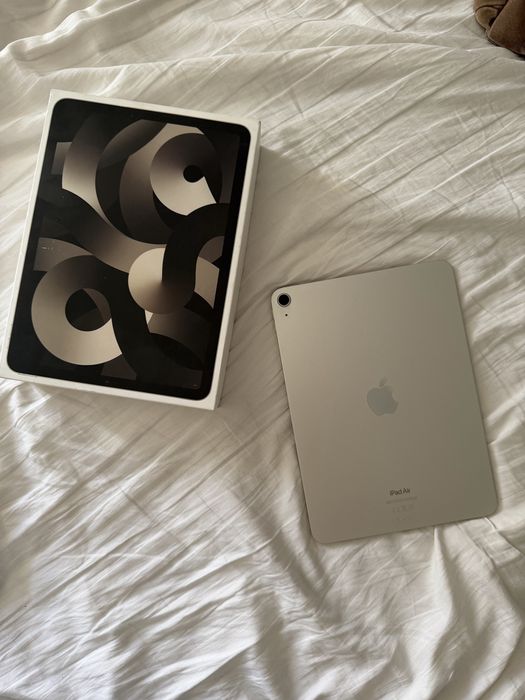 Ipad air (5 generation ) 64 gb , wifi