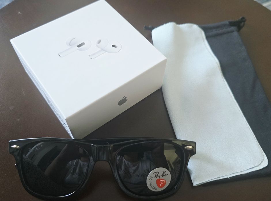 Set ochelari de soare Ray-ban Wayfarer negru + cadou Airpods Pro gen2