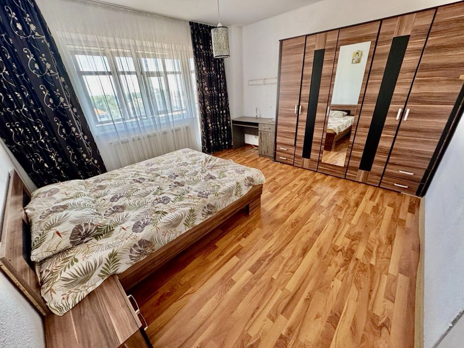 Apartament 3 camere – 81 mp – Central, Focșani