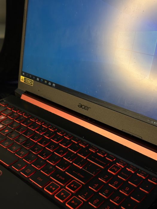 Acer Nitro ноутбук