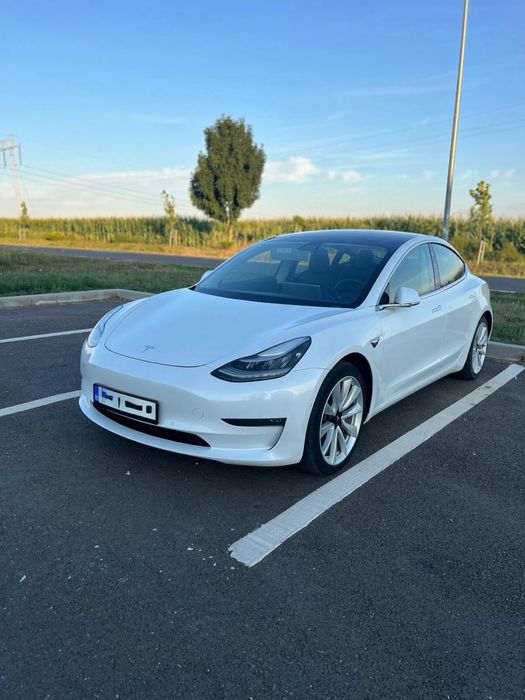 Tesla model 3 long range 4x4