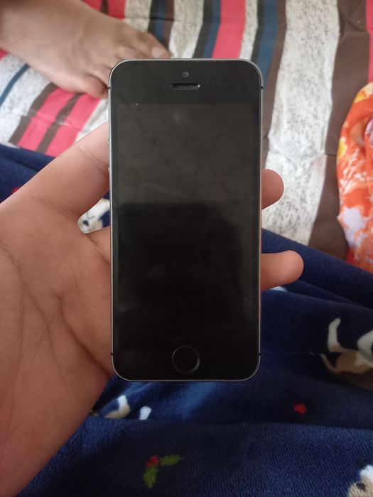 Айфон 5 40000тенге