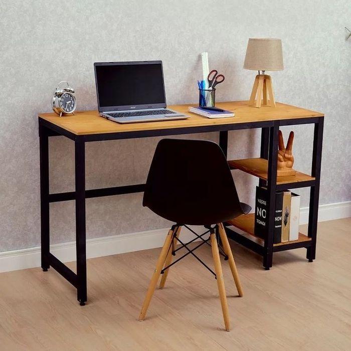 Парта
Игровой компьютерный стол 
Парт