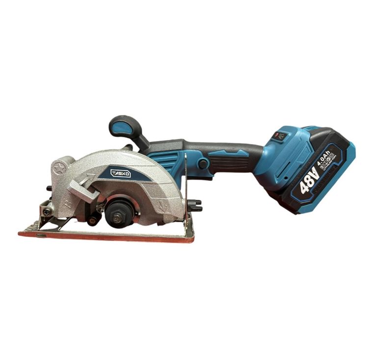 Продам новый элетроинструмент 5Батарей