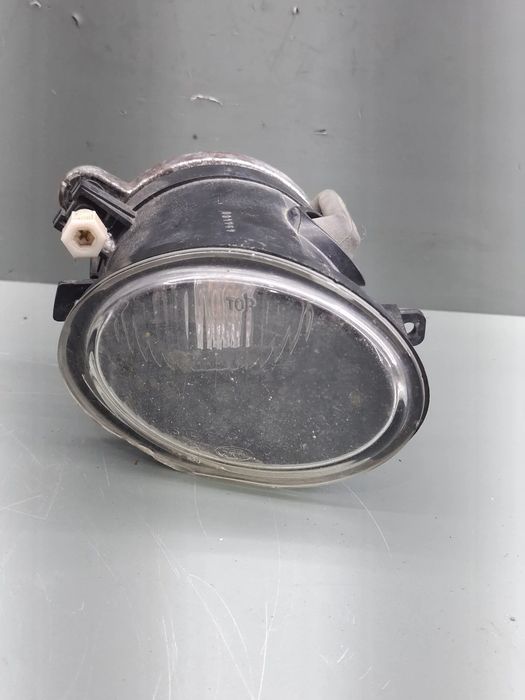 Proiector dreapta 566.01 R BMW Seria 3 2006 320d MT (163 hp)