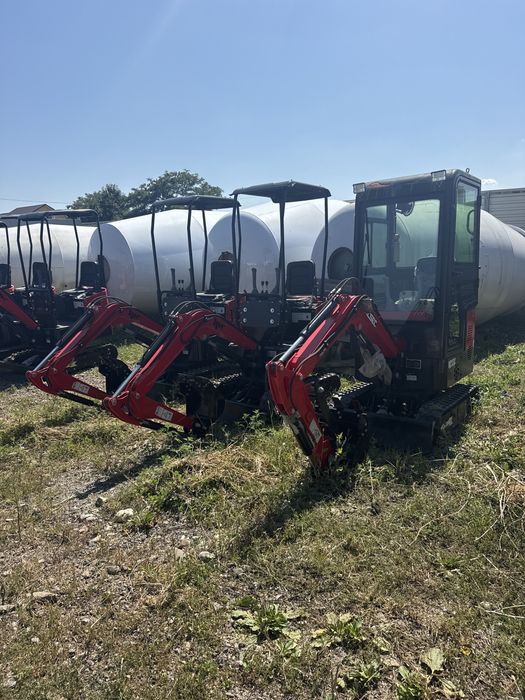 Miniexcavatoare Noi Chinezesti 1 tona