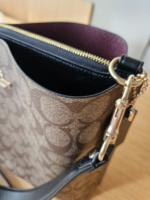 Дамска чанта Coach