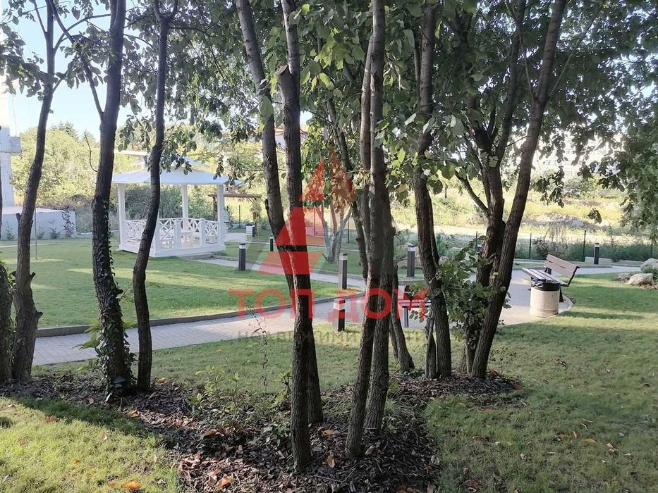 Дава се под наем Двустаен апартамент в к.к. Св.Св. Константин и Елена - 65 кв.м за 600 € - Снимка #8