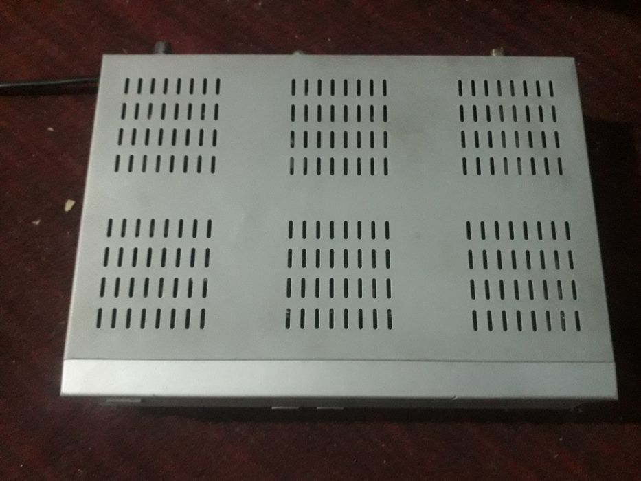 Тюнер Спутниковой антенны "TOPFIELD" TF4000Fi