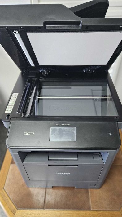 Imprimanta multifunctionala Brother DCP-L5500DN