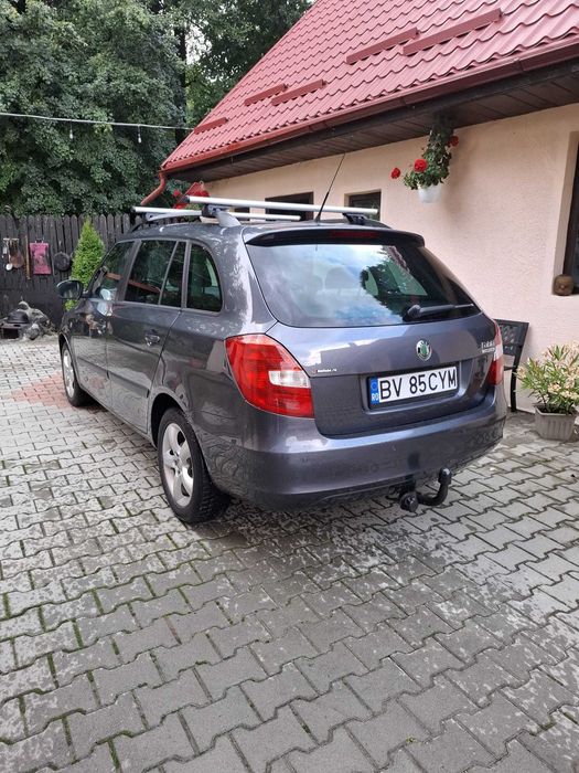 SKODA Fabia 2011 — imagine 4